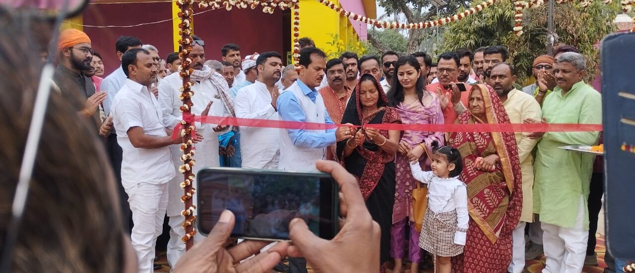 रेवती विकासखंड अंतर्गत पचरूखा देवी मंदिर के प्रांगण में ओपन व्यायामशाला की स्थापना