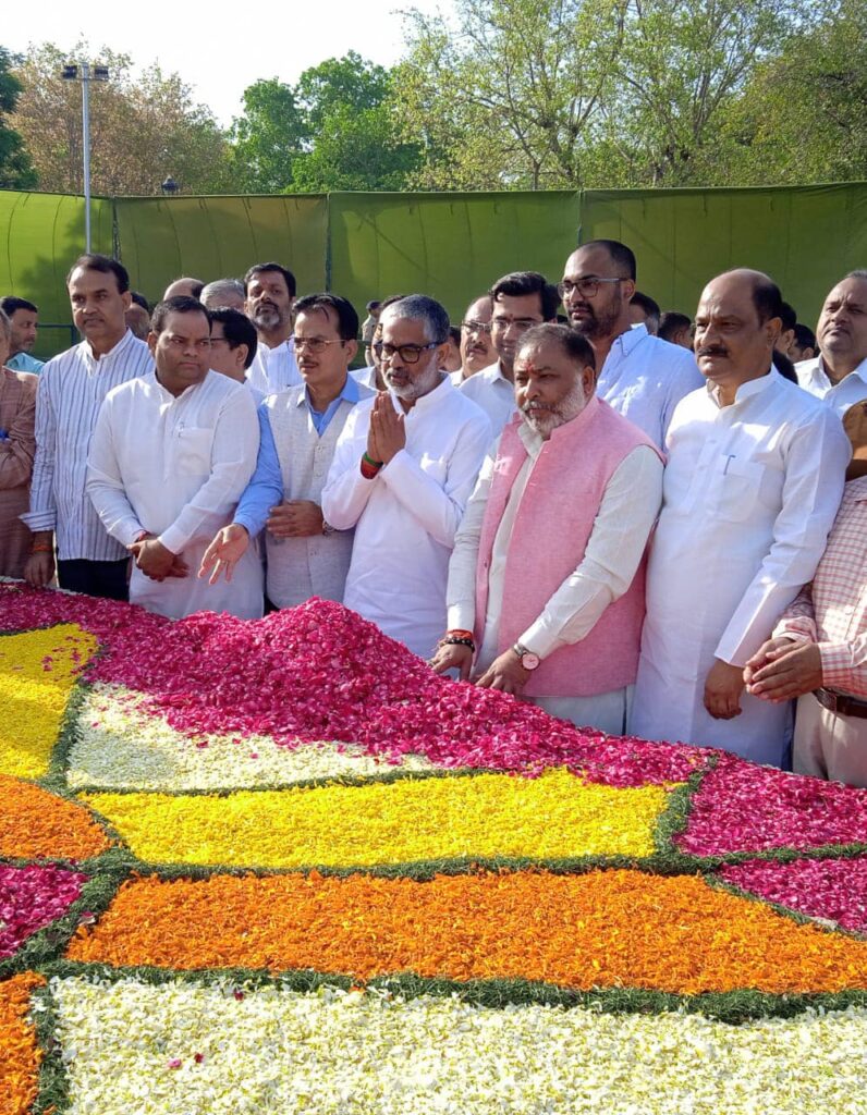 पूर्व प्रधानमंत्री चन्द्रशेखर जी की जयंती पर श्रद्धांजलि