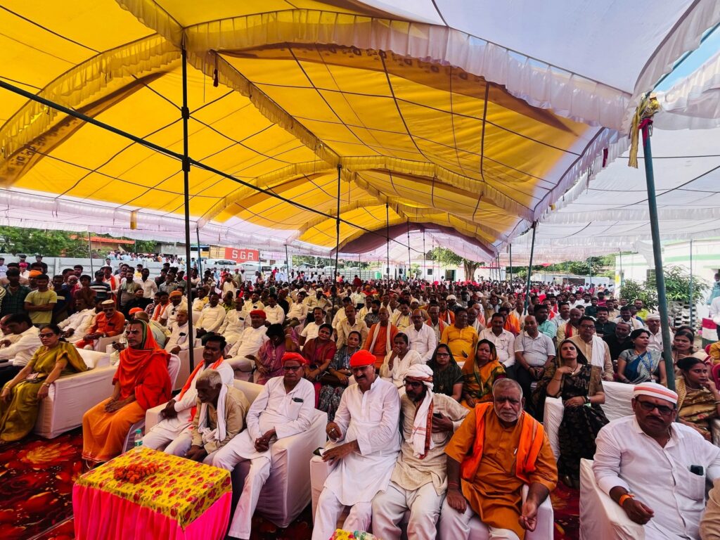 स्वस्थ जीवन एक्सप्रेस सहित जनहितकारी परियोजनाओं का भव्य उद्घाटन समारोह, बैरिया (बलिया)