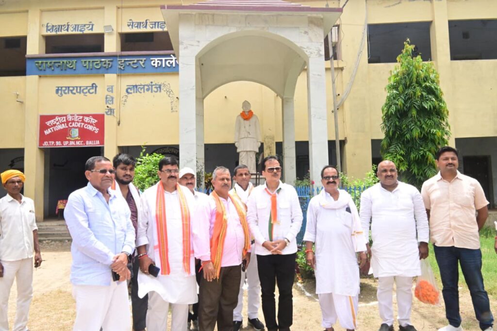 बैरिया बलिदान दिवस पर शहीदों को श्रद्धांजलि