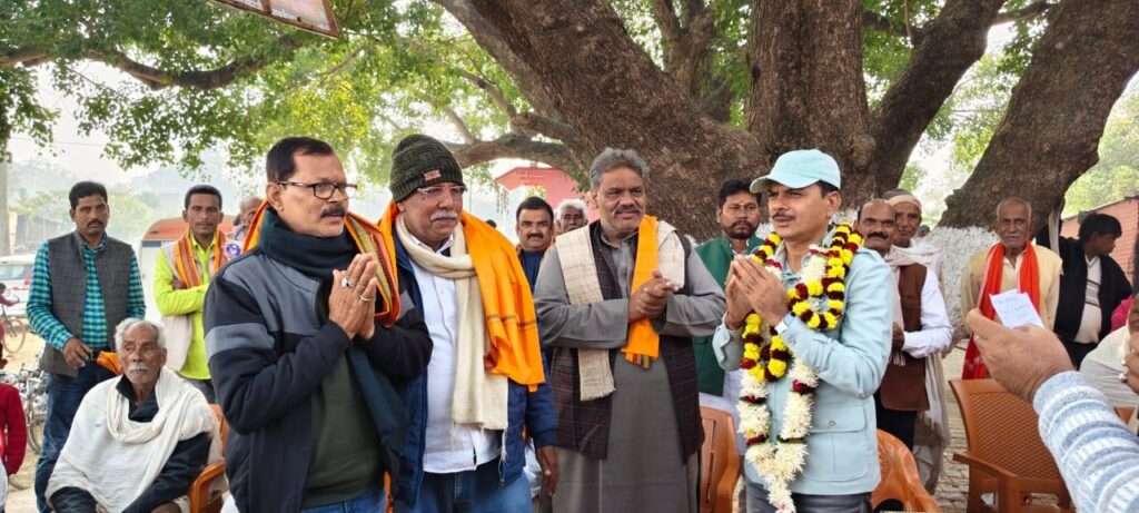 मा गंगा की गोद में सेवा का अविस्मरणीय अनुभव: नौरंगा–भुवालछपरा में स्वास्थ्य शिविर एवं जनसंपर्क