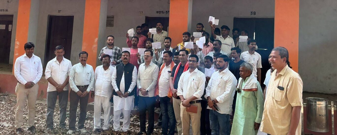 विशाल रोजगार महोत्सव: बैरिया के युवाओं के लिए आत्मनिर्भरता की नई राह